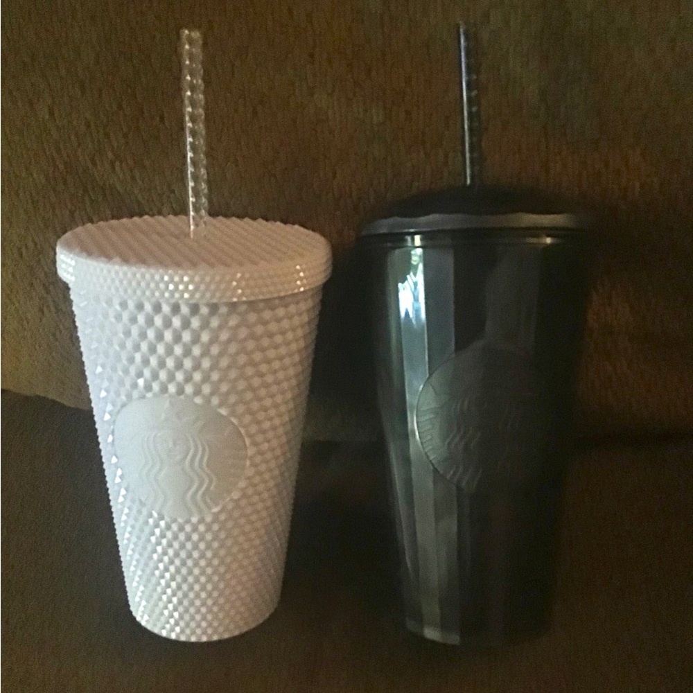 New Starbucks Black and White Tumbler Set